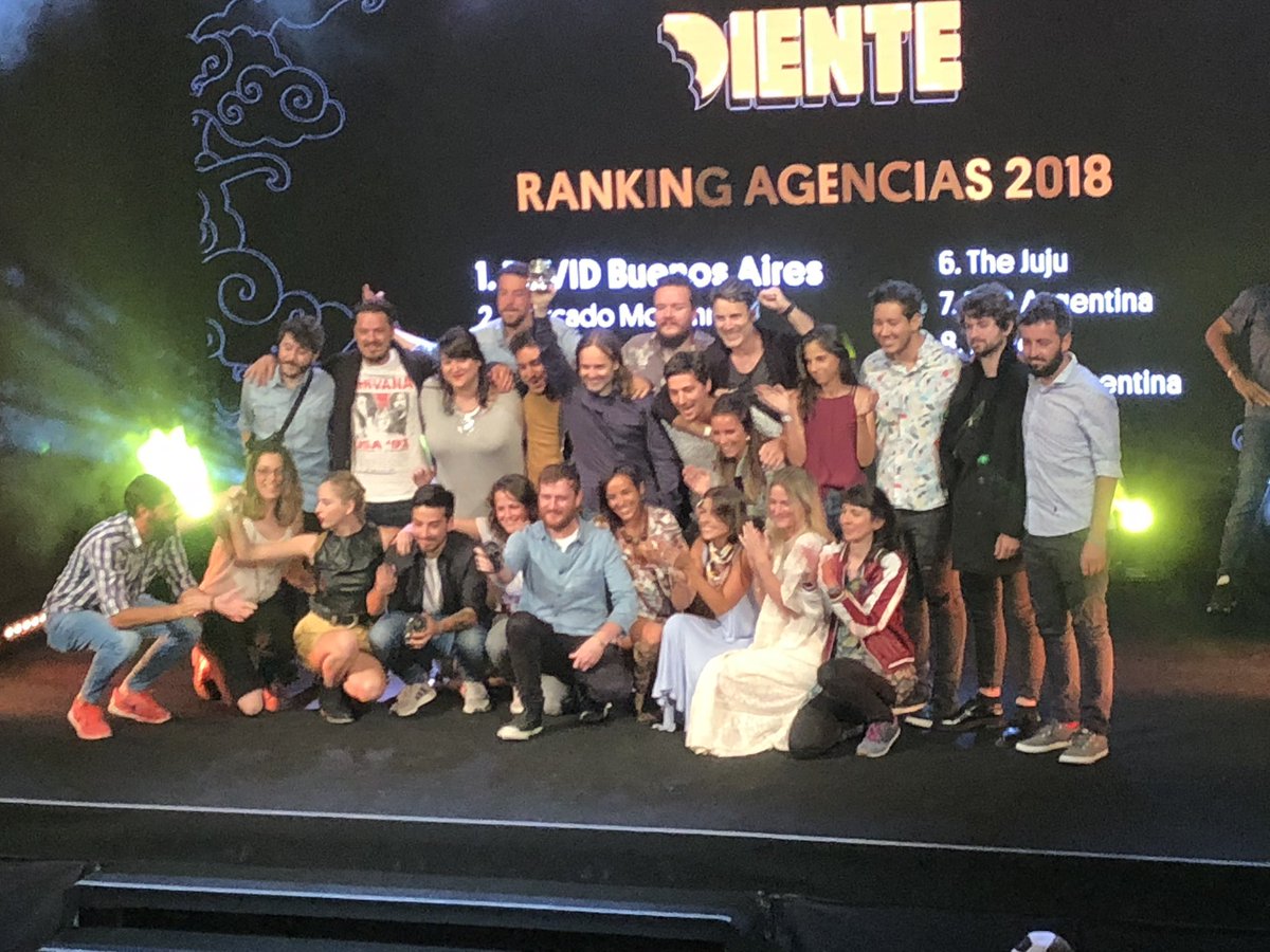 creatividadarg's tweet photo. Ranking Agencias #diente2018 . El primer puesto es para 🥁🥁🥁 @DAVID_BsAs_ 👏🏻👏🏻👏🏻 https://t.co/qIfSzydbCh
