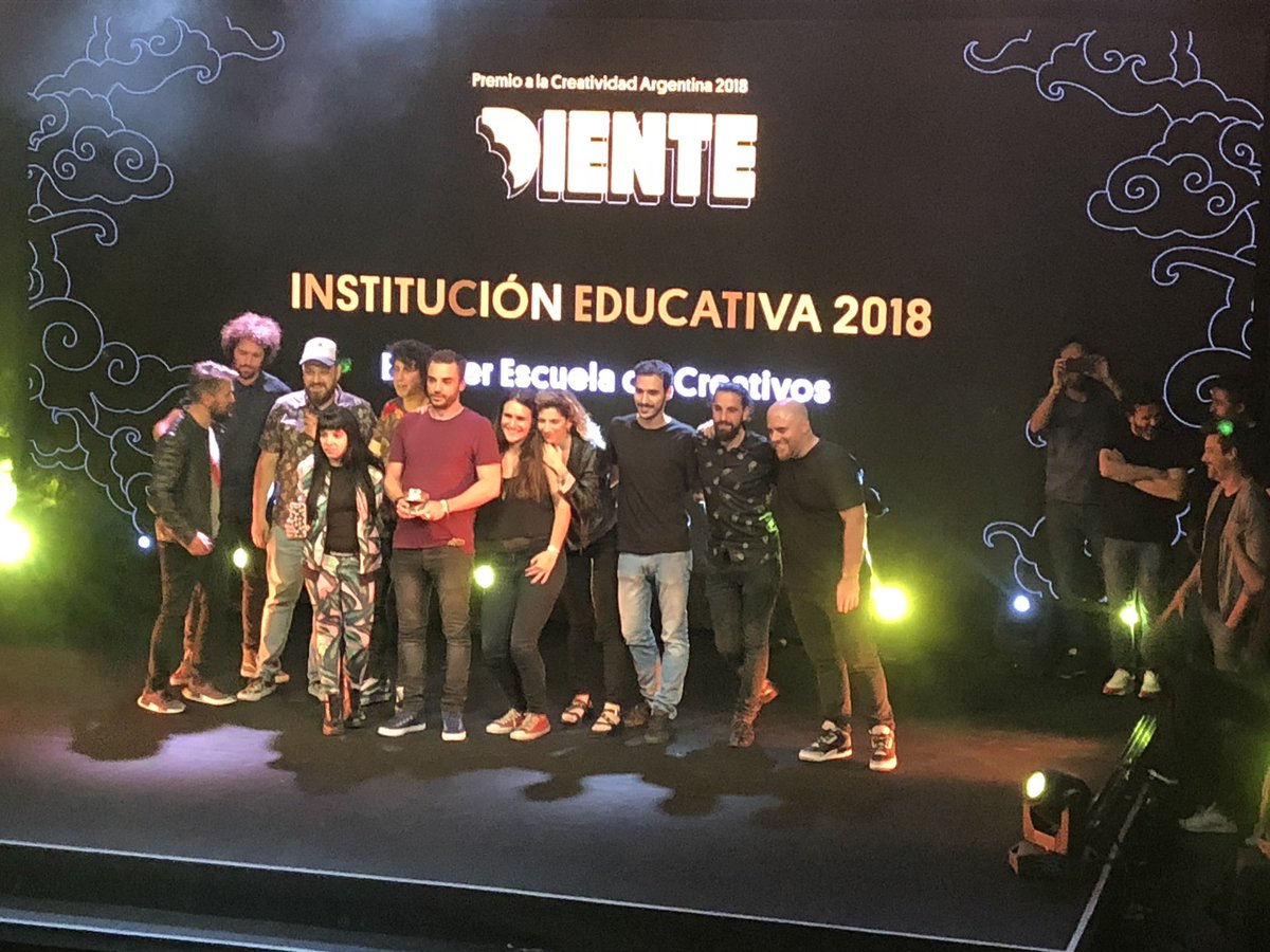 creatividadarg's tweet photo. Premio institución educativa #diente2018 : Brother Escuela de Creativos https://t.co/EcgoKQ3SJq