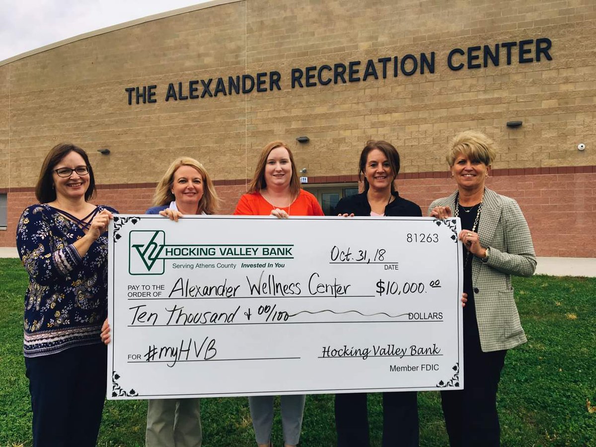MADOUGLAS69's tweet photo. Thank you Hocking Valley Bank for supporting Alexander Local Schools! https://t.co/iK53m7uBPy