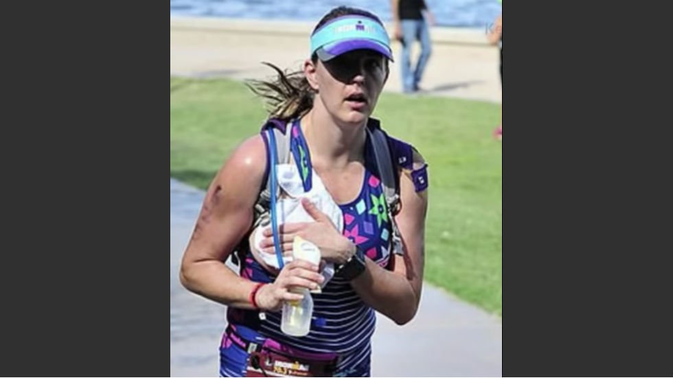 thehill's tweet photo. Air Force sergeant goes viral after breast pumping during Ironman race https://t.co/SLxHJhyACO https://t.co/WJcokQ8VSe