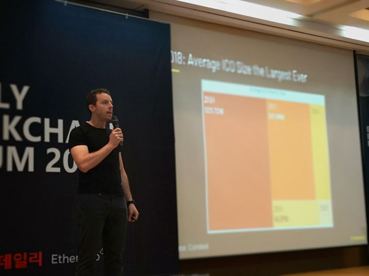 yzilabs's tweet photo. "The market is changing and we need to evolve. It is time for a long term fundamental approach to investing in blockchain." - Binance Labs Director @rambo1stbld today at EDAILY Blockchain Forum in Seoul #EBF2018 https://t.co/EfMEUa2CT1