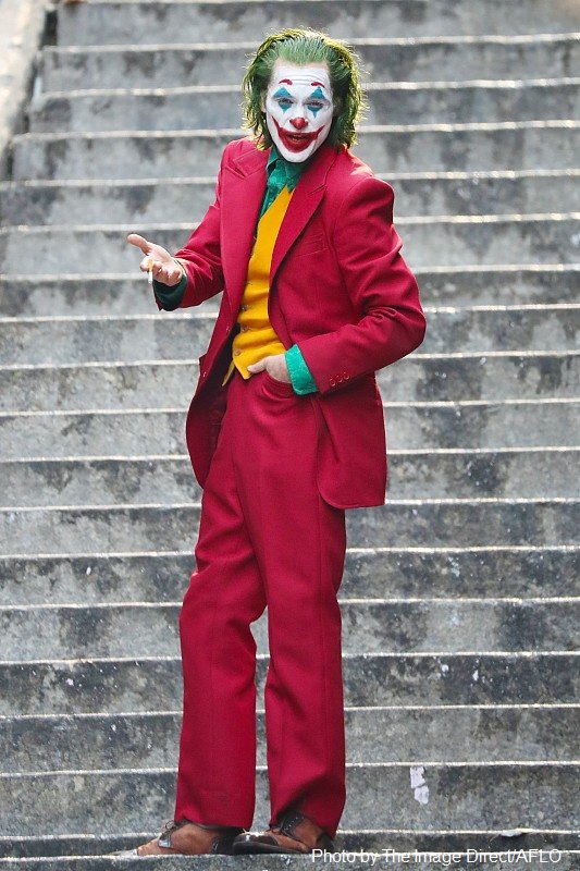 تويتر セレブ247 写真提供 アフロ على تويتر 映画 Joker を撮影中のホアキン フェニックスも踊ってた ジョーカー Joker ホアキン フェニックス Joaquinphoenix Filming Shooting Jokermovie T Co 7xe1qzbo