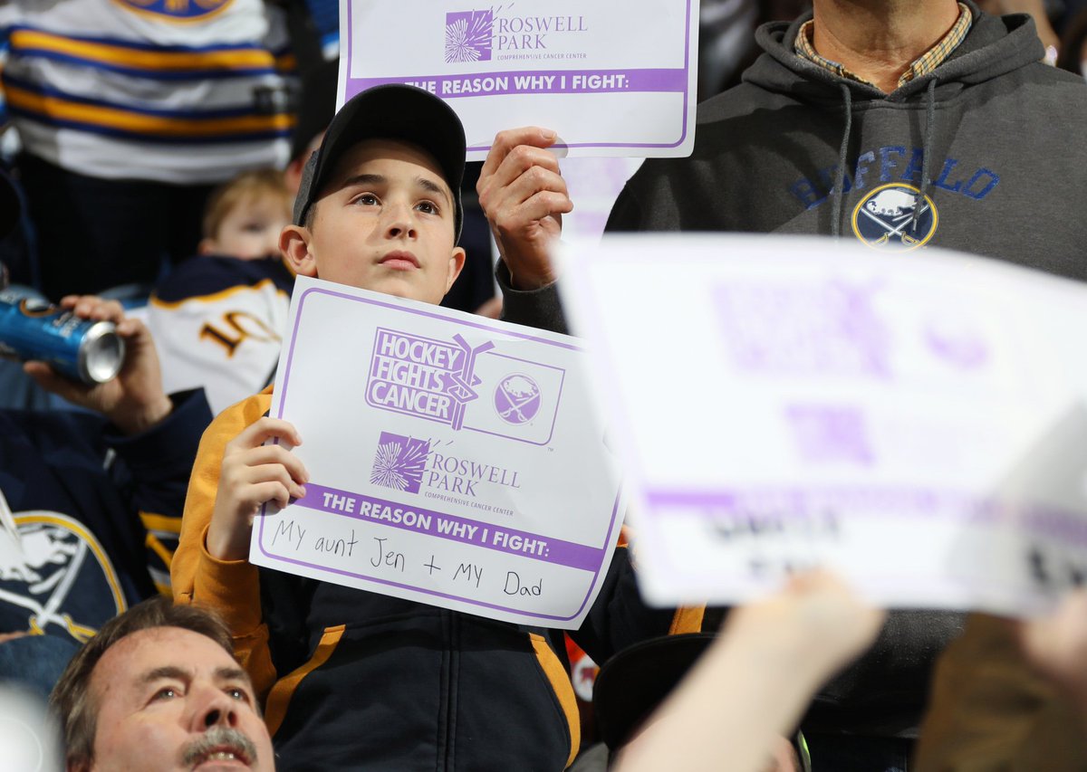 BuffaloSabres's tweet photo. What a moment. 💜

#HockeyFightsCancer #LetsGoBuffalo https://t.co/ujocdPUjtd