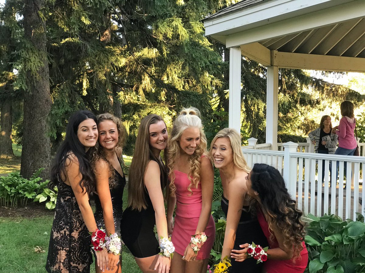 Happy birthday julia💗💗 love you can’t wait to suffer through the rest of the year in math with you💗 <a href="/JuliaaaThomson/">Julia</a>