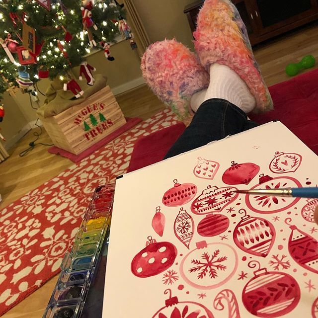 AmandaMcGeeArt's tweet photo. Enjoying the glow of our Christmas tree, painting some Christmas art and keeping my tootsies warm in my rainbow Sasquatch slippers! #amandamcgeedesigns #christmasart #artlicensing #surfacepattern #surfacedesign #paintedpattern #watercolorpattern #redandw… https://t.co/75zMiNItVe https://t.co/9P1FCHKrYm