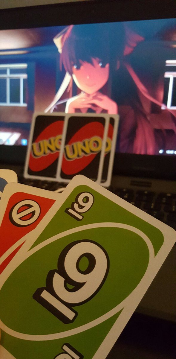 jogando uno 