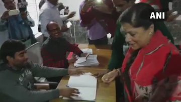 View image on Twitter