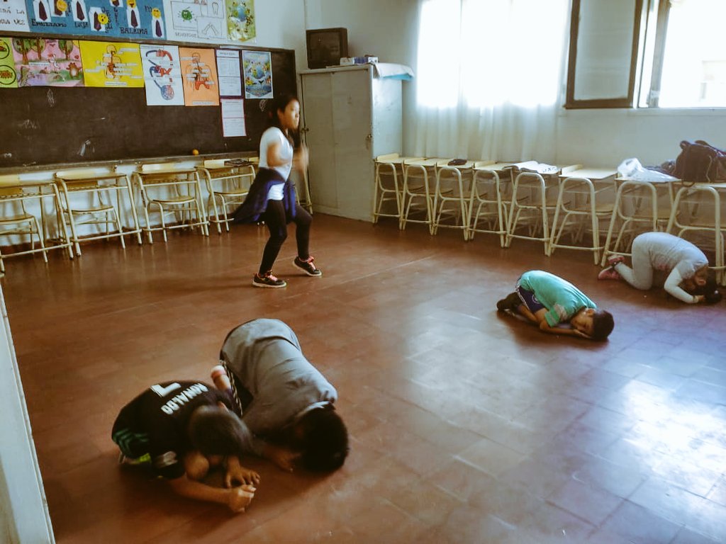 Nos preparamos para #MareaAzulEnElDelmi #Preparandonos <a href="/juancarlosvilc/">Juan Carlos Vilca.</a> <a href="/patriciapinasco/">Patricia Pinasco</a> <a href="/fguillesaavedra/">GUILLERMO SAAVEDRA</a>