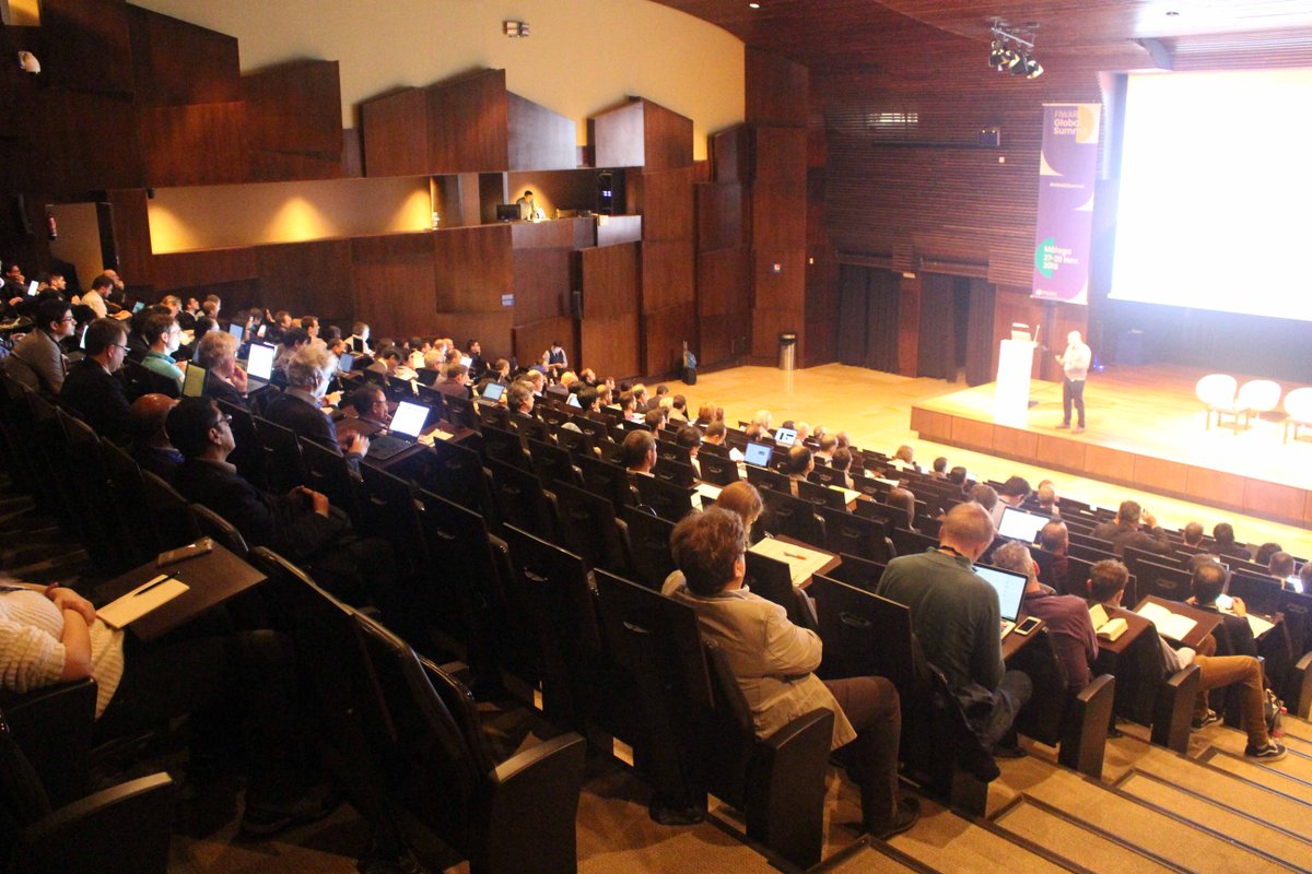 FIWARESpace's tweet photo. Continúa la 2ª jornada en el #FIWARESummit con diferentes conferencias sobre #SmartCities #DataEconomy #IoT #Robotics #AI @FIWARE https://t.co/nWVpprowUk