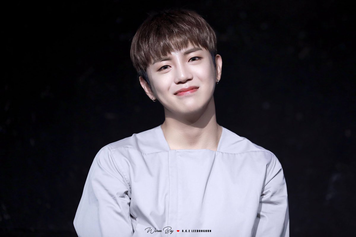 incle96pp's tweet photo. [[ #FicBadLove ]] 

Update ตอนที่ 10 ตอนนี้จะยาวหน่อยนะคะ 😊
https://t.co/N3fuZsI0vh

NC  CUT   https://t.co/siL2gap55j 

#ACE #에이스 #DONGHUN #SEVENOCLOCK #세븐어클락 #Hangyeom #GyeomHun #Ficiton #จอยลดา  #กยอมฮุน https://t.co/IzUrInd2lB