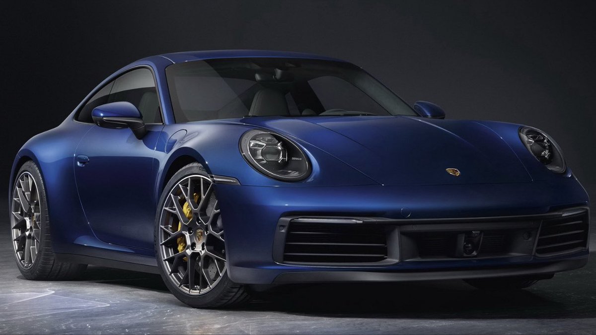 redlinesproject's tweet photo. Word on the street.
Porsche just debuted the 2020 911 at the LA Auto Show.
The 2020 Porsche 911 Carrera S (992) has 443 hp. It has a 0-60 time of 3.5 sec. and it will start from $113k.
#Porsche #Porsche911 #cars #News #CarNews #LAAutoShow #sportscars #Rpmnews https://t.co/OjzNVkPsMG