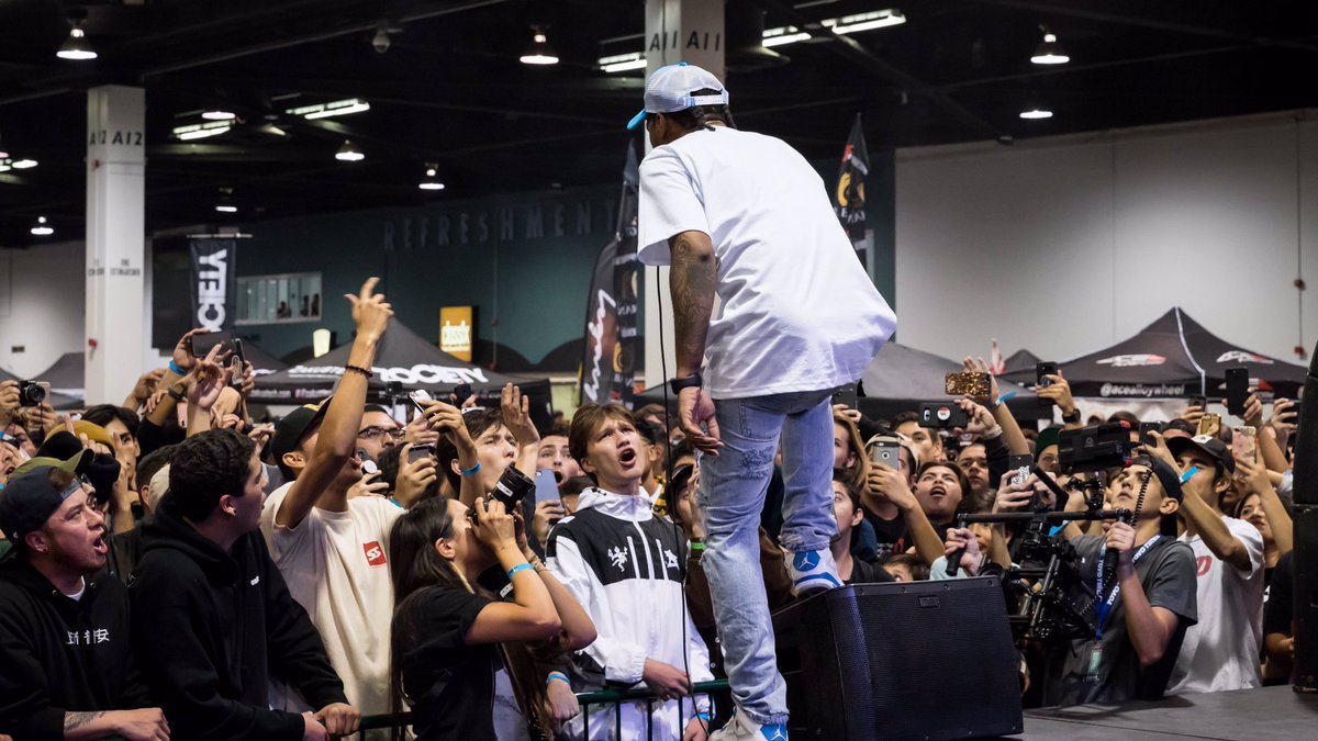 ProjectBeauti's tweet photo. @XavierWulf hyping the crowd up @TunerEvo earlier this year !! 

#ProjectBeauti #TunerEvo https://t.co/eykzTS8D78