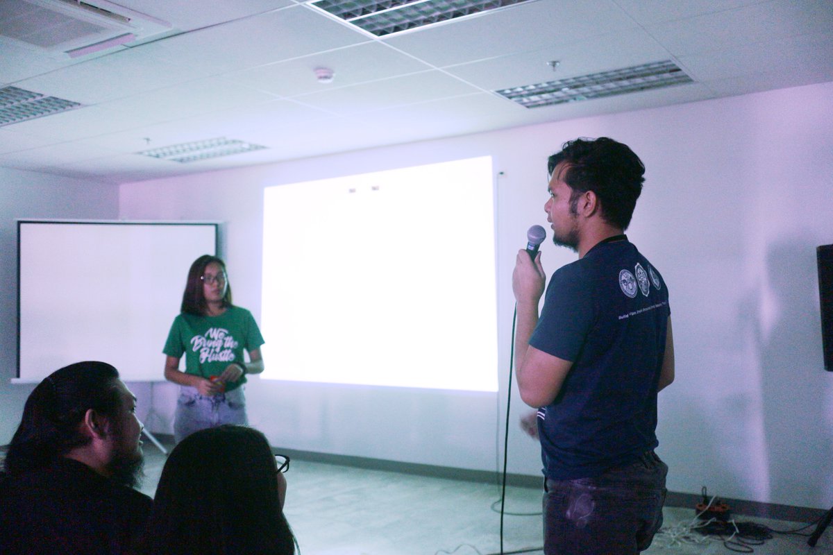 shannenspr's tweet photo. Been a bit M.I.A. since I've been busy prepping for my talk at the #DevConSummitDavao last Sunday! Talked a bit about design thinking and how adopting this mentality is helpful in solving product-driven challenges (and yes, I used memes for my preso don't @ me). https://t.co/psZi04pcbJ