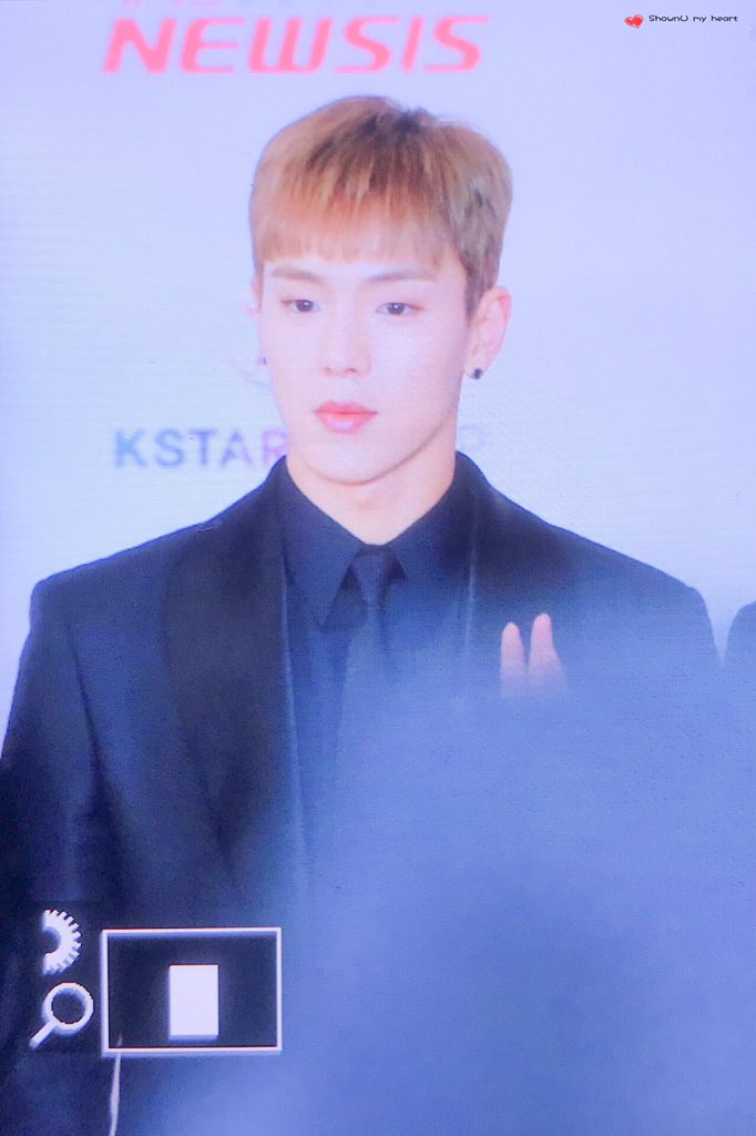 181128 AAA #몬스타엑스 #MONSTAX #셔누 #SHOWNU @OfficialMonstaX