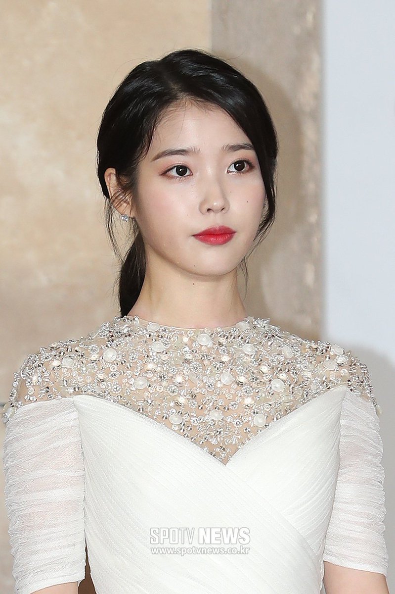 IU at AAA Red Carpet Celebrity Photos & Videos OneHallyu