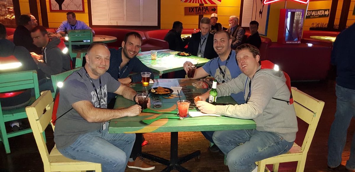 LogicBytes's tweet photo. Re:invent 2018 #Sumoslots #reInvent2018 https://t.co/8VmxsdYt6e