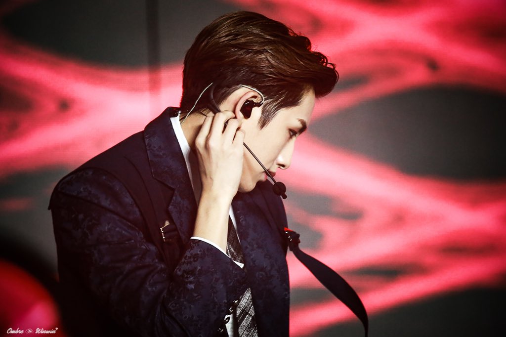 #윈윈 👑#WINWIN 🌃#董思成
181124 Macao kpop