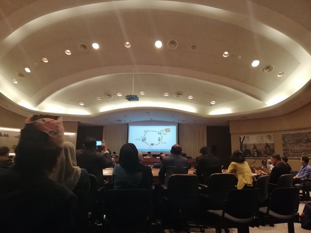 janebiton1's tweet photo. ATM: discussion on the role of investment and innovation on sustainable devt. #PowerOfChoice
#APPC6 @UNFPA @avpn_asia https://t.co/QSZTTSt7la