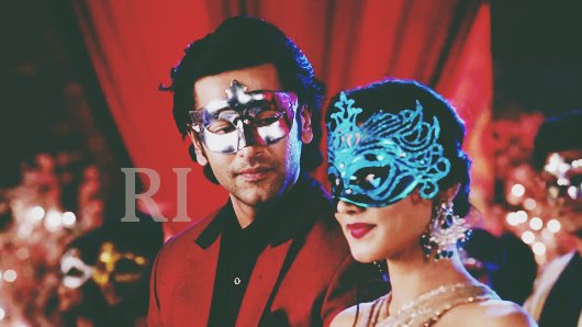 HotAttraction10's tweet photo. the way he looks at her when she is all happy.
this is who he fell in love with this confident and happy girl. 

#RooShika @shasha303 @DonalBisht @sharmarashmi20 @shantibhushan3 @ColorsTV  #Roop #Ishika #ShaNal https://t.co/JhRq5gjA1R
