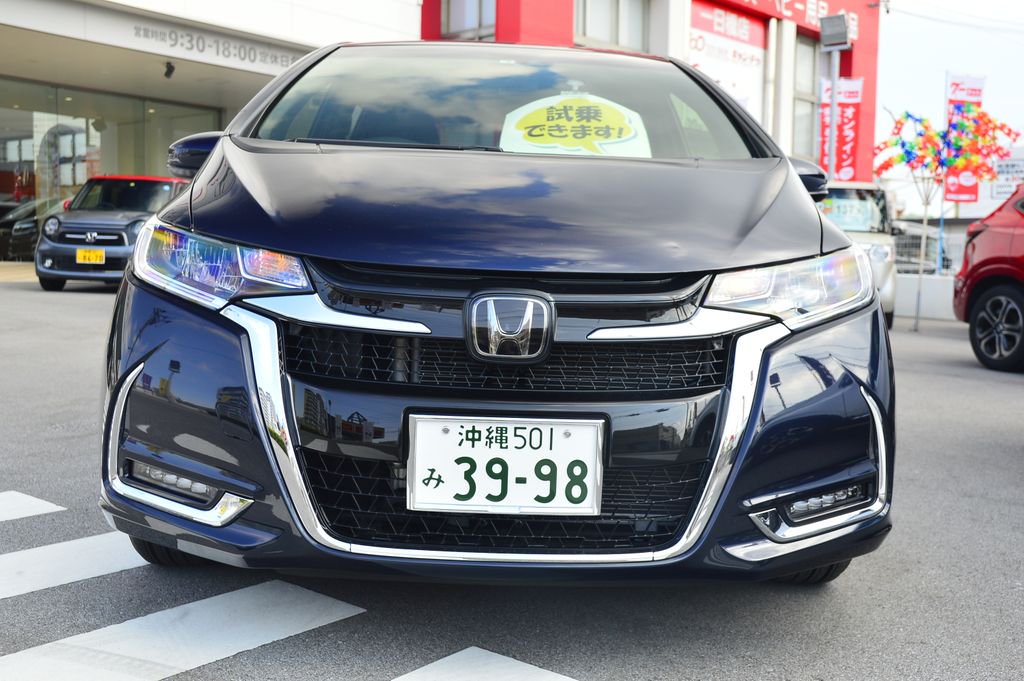 Honda Cars 沖縄 V Twitter 沖縄ホンダ新車紹介 Fit Modulo Style 個性的なデザインがひときわ輝くフィット モデューロスタイル 大開口デザインのフロントグリルと専用ledフォグライトがとにかくかっこよく 車内空間も黒を基調としたスタイルで一段と上質な