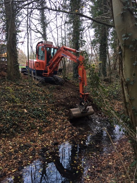 In opdracht van  @WaterRijnIJssel  gestart met het herstel van 4 beken rondom Winterswijk in samenwerking met @sweconederland