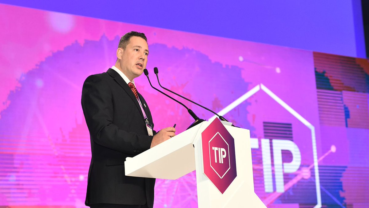 TIPUAE's tweet photo. PRESENTATION BY PROF. DR. MARCOS BRIOSCHI
FOUNDER, PRESIDENT AND CLINIC DIRECTOR INFRAREDMED DIAGNÓSTICOS MÉDICOS, SÃO PAULO/BRAZIL

Watch full video
https://t.co/McfoQAtyiJ

#Technology #innovation #pioneers
#AbuDhabi #UAE #Dubai #TIPUAE #Future
#TIPconference #TIPawards https://t.co/kmQlk7lUrh