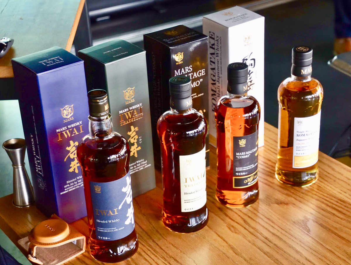 MofaJapan_en's tweet photo. 【#JapanBrandProgram】Hajime Kunai from Hombo Shuzo Co., Ltd, Japanese Whisky expert, visited the U.S. and Canada from Nov. 1 to 10 to showcase the rich flavor of Japanese whisky!
https://t.co/zx5GOfetBL https://t.co/Ewky7EKEnD