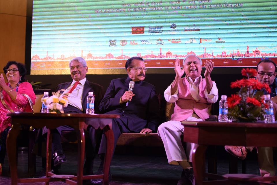 LitFestPost's tweet photo. Awadhi Jalsa Nakhlau Ka.
#LLF #Litfest https://t.co/Oee5vjgbM8