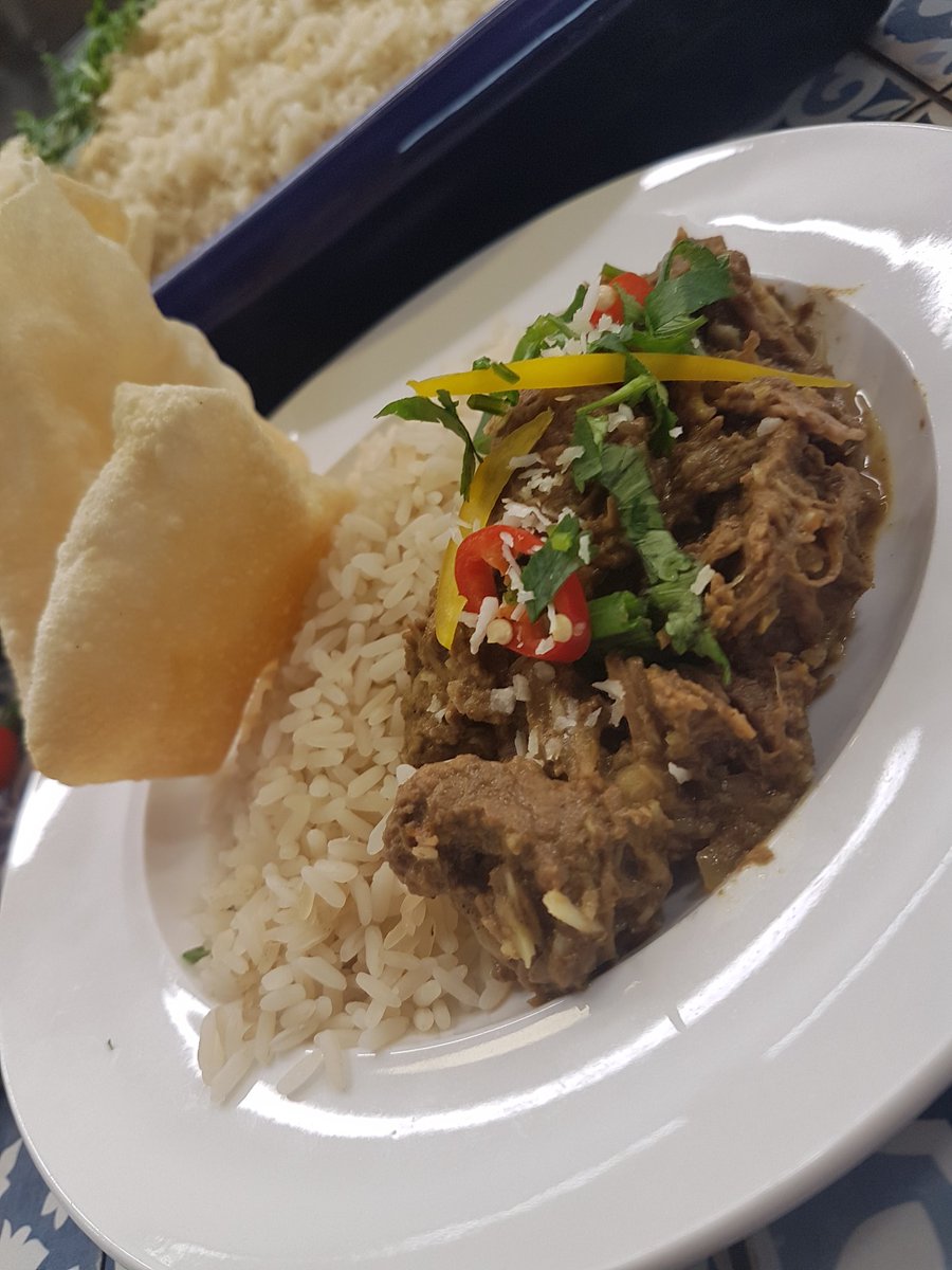 chefShamaRahman's tweet image. Warming Malaysian Beef Rendang Curry today alongside a chickpea and aubergine curry as a @Thomas_Franks_ vegetarian option @WestholmeSchool #cookedfromscratch @michael27427072 @Gavinychef
