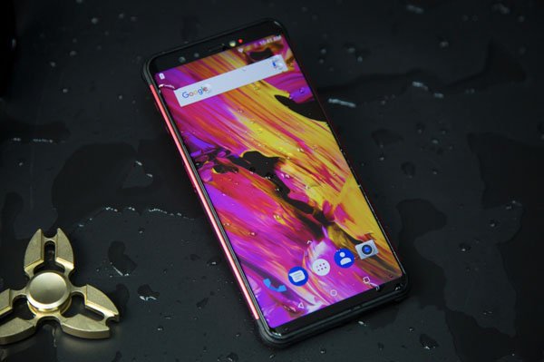 notebookitalia's tweet image. Ottime offerte oggi su Amazon per gli smartphone "cinesi": Vernee T3 Pro e Vernee V2 Pro, HOMTOM S99, Lenovo S5 e K320t. Si parte da 89€, tutti con spedizione veloce e gratuita (senza dazi doganali) -&amp;gt; notebookitalia.it/smartphone-off… #amazon #vernee #homtom #lenovo #smartphone #coupon