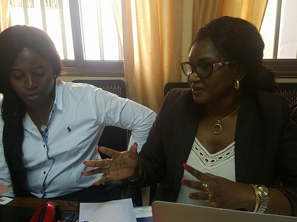 WILDAFAO's tweet photo. Discussion autour des axes de convergence. 
Les participants souhaitent arriver à des résultats innovants en matière de lutte contre le Mariage precoce en Afrique de l'Ouest. 
@IDRC_AFRIQUE #EnoughWithTheSilence #EndChildMarriage @ramata_thioune https://t.co/XmyaHSFx28