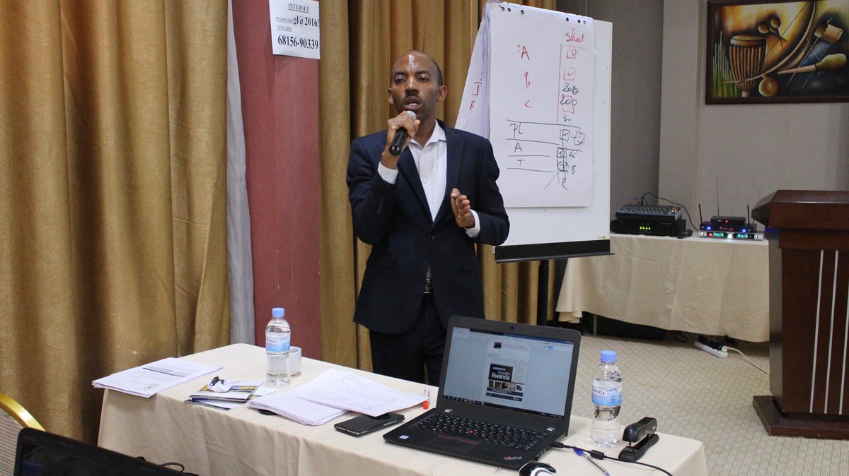 umucyo_gov_rw's tweet photo. On the 3rd day, #EprocTeam disused with #ProcurementOfficers on how new enhancements on #UmucyoSistem will facilitate to solve different persistent mistakes. https://t.co/fFUhBWrEsA