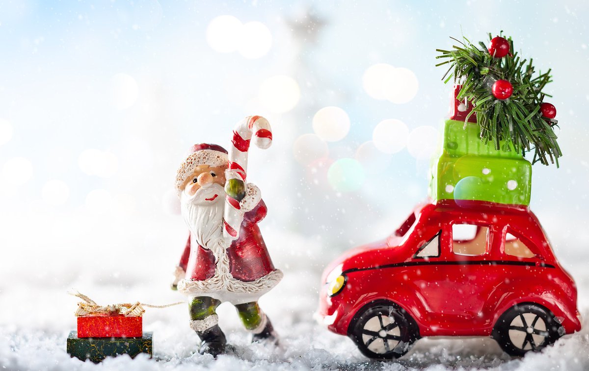 Nog op zoek naar mooie kerstcadeaus? Dan is Brussel jouw place to be. Je leest er alles over op: bit.ly/kerstinkopen-b…! 

#parkeren #Brussel #kerstmarkt #kerst #kersinkopen