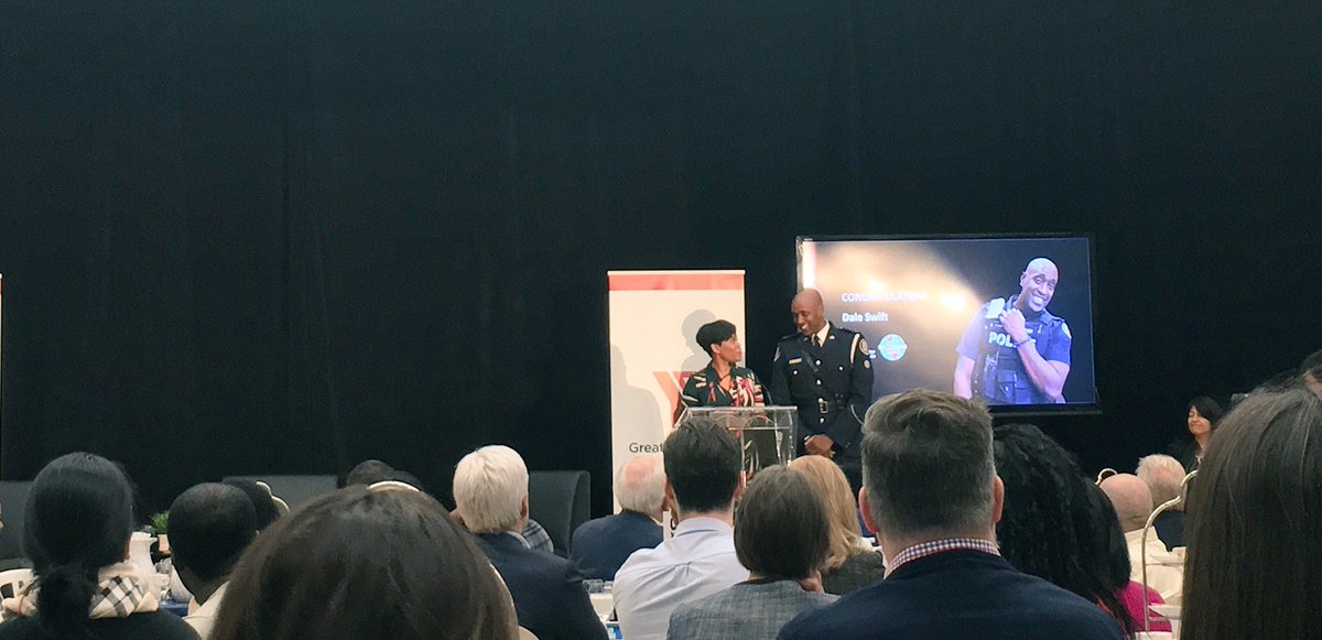 NicoleOfToronto's tweet photo. Honouring our first @YMCAGTA Peace Medal recipient, @TPSwiftD, for his work to build respectful relationships between police officers and young people 👏👏👏 #YMCAGTAPeaceMedalAwards https://t.co/lch4ZAPLMP