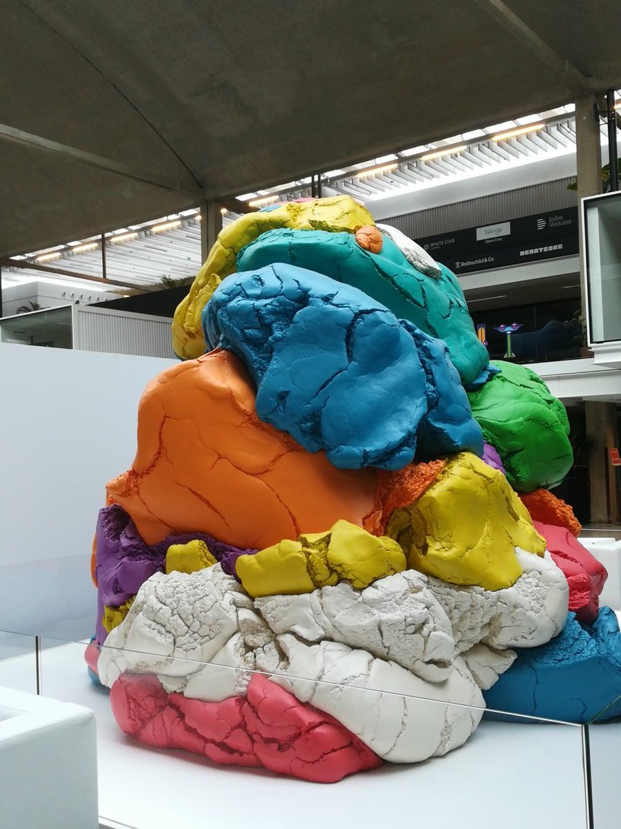 Visite de #stationF #startup. Share create!