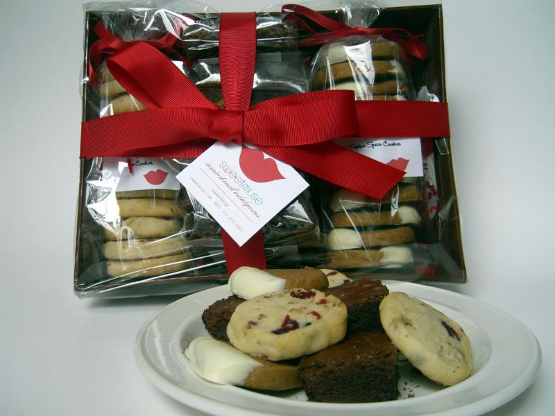 sweetmuse's tweet photo. Fudgy treats can't be beat! https://t.co/DW9tisM1Dh https://t.co/CmHiVzL4VH