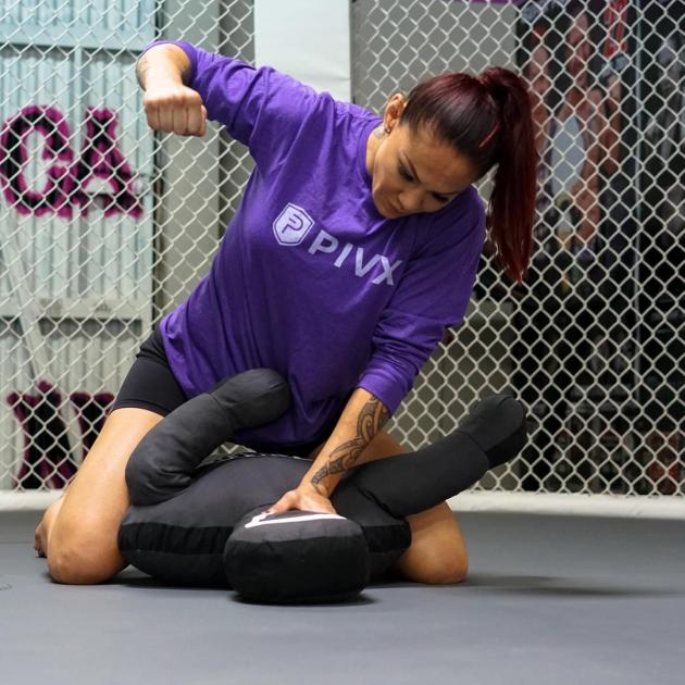 pivx_russian's tweet photo. #PIVX является официальным #pryptocurrency партнером @criscyborg # UFC232 #CyborgNation
https://t.co/c0ifmxd2pW
#PIVX #privacy #cryptocurrency #blockchaintechnology $BTC $ETH $NEO $DASH $PIVX #PoSitivelyPrivate #PostcardsToVote #cryptotwitter #passiveincome https://t.co/y1MXMWLGIS