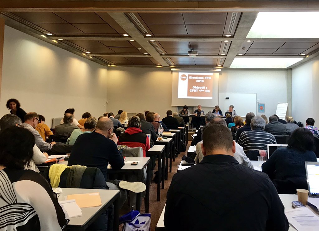 MaryLeHavre's tweet photo. @CFDTsantesoc après travail important de proximité par les équipes dernière ligne droite avant Election FPublique du 6 déc rencontre de 2 jours de nos secrétaires syndicats départementaux cfdt santé sociaux plus 60 présents https://t.co/ohBG5po4gh