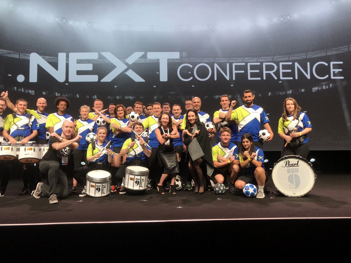 julieaobrien's tweet photo. So proud of all the #Nutanix customers, partners and employees for such an energized opening to #NEXTconf! Well played! https://t.co/4PYqteWB4r