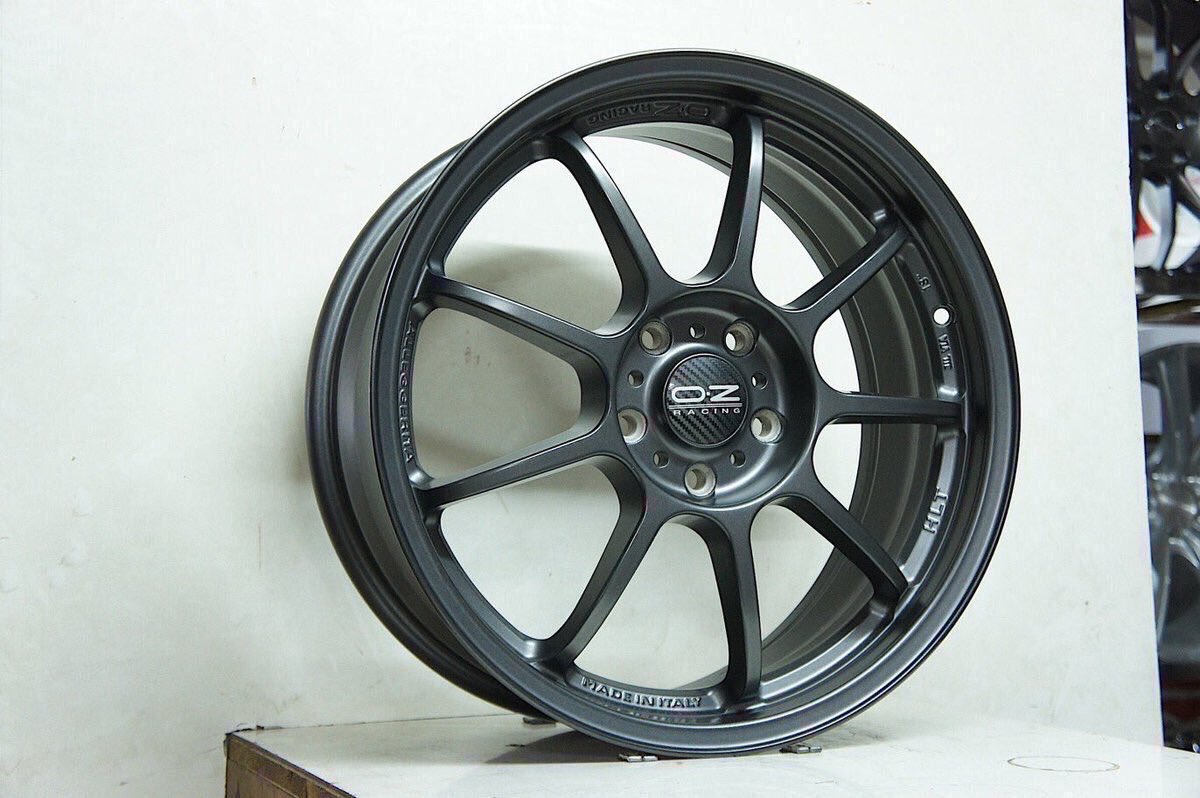 mekarban's tweet photo. 18" oz racing allegerita hlt u/ mercedes a,b,c,cla,slk class, vw golf gti, tsi, scirocco, audi a4, a3, audi tt, swift gt, miata, dll https://t.co/spEWG764AQ