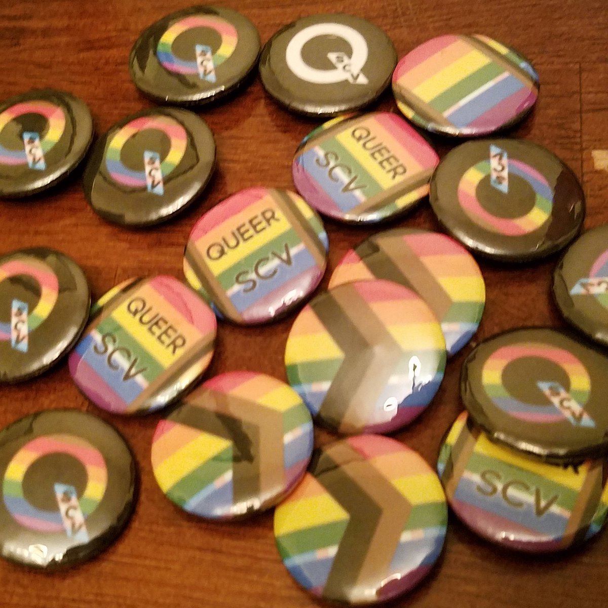QueerSCV's tweet photo. Shwag for the last #COCGSA meeting of 2018...
.
.
.
#QueerSCV #Qscv #SantaClarita #SCV #LGBTQ #LGBT #Lesbian #Gay #Bisexual #Transgender #Trans #Gender #Sexuality #GenderQueer #NonBinary #NB #Enby #Queer #Intersectional #Inclusive #Advocacy #Community #QueerFam @CanyonsGSA https://t.co/xPeNjwU9Pj