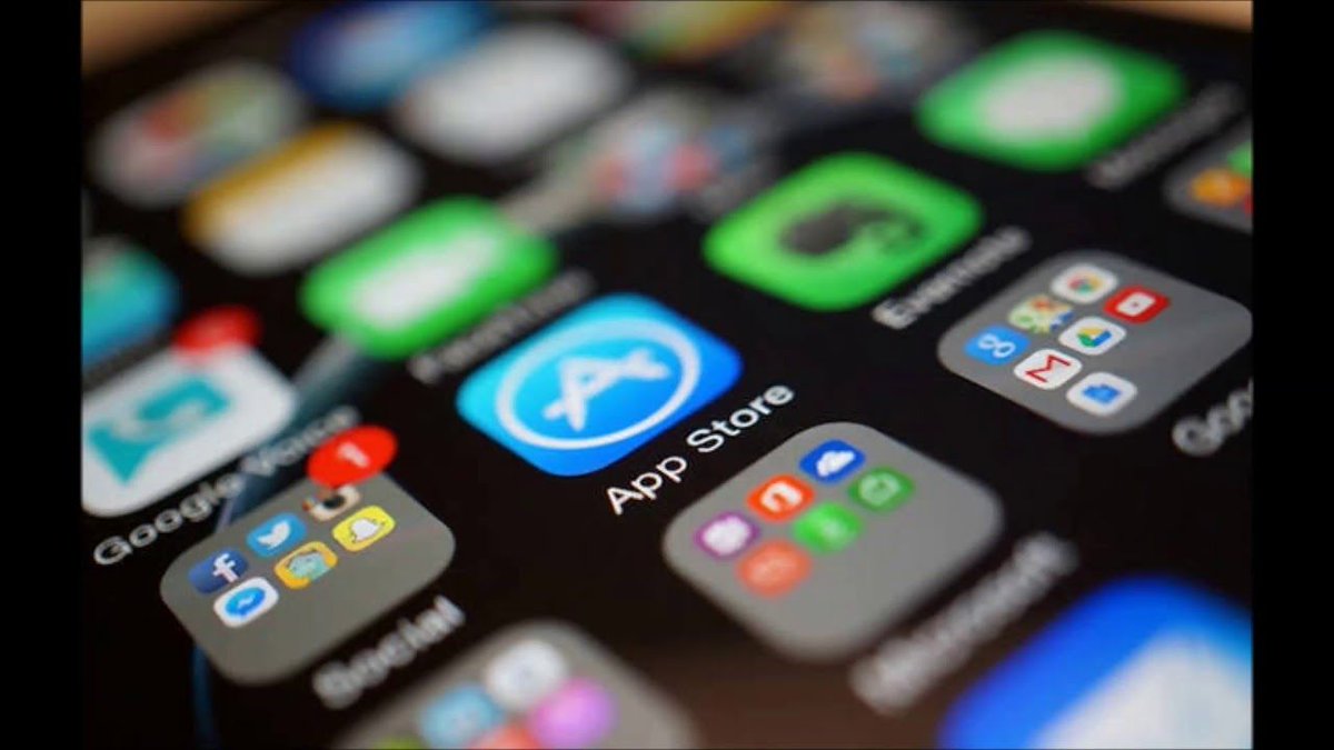 A branded app is the first touch point for many people who haven't discovered your website. If your business doesn't have a mobile app, you could be missing out on a big opportunity to connect with your audience and brand visibility too! bit.ly/2PI2kxD  #apps #mobileapps