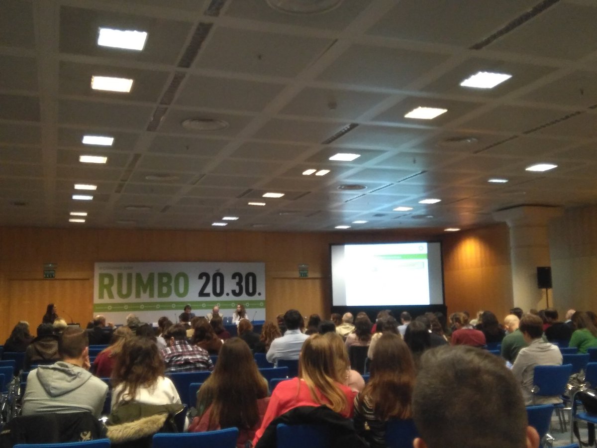 Rubnlvarez10's tweet photo. Otra jornada más en #Conama2018.  Como en días anteriores, previsión de mucha actividad y muy interesante @ambinor https://t.co/1gdsAzGgVS