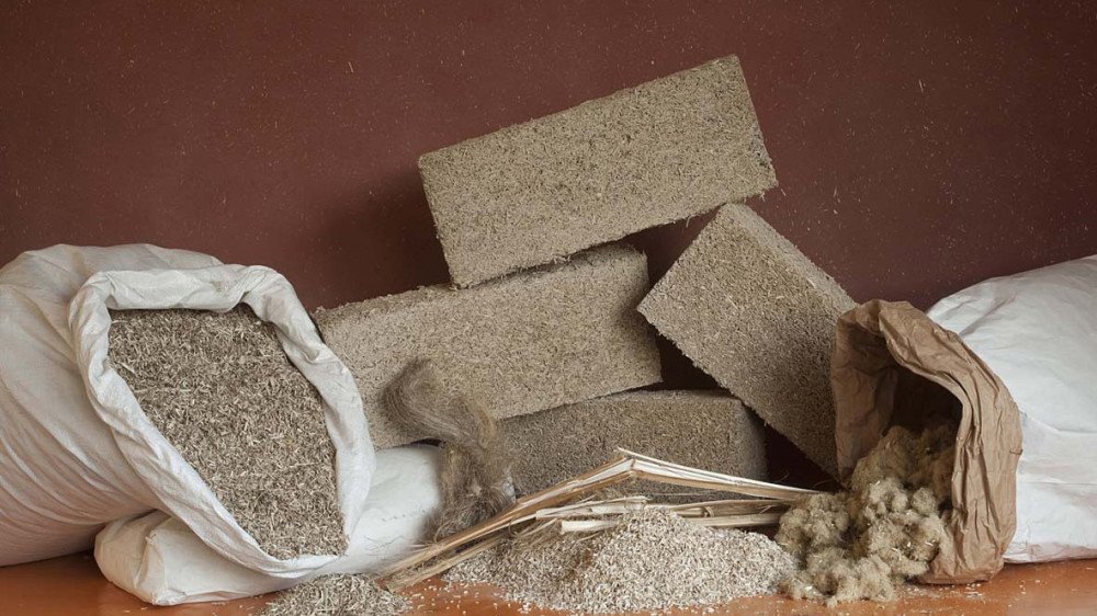 Wondered how life would be in a #hemp house? As a start, we in #ISOBIO are slowly introducing #biobased homes to the people. #WorldSoilDay Read more about it here: bit.ly/2E0c8O4