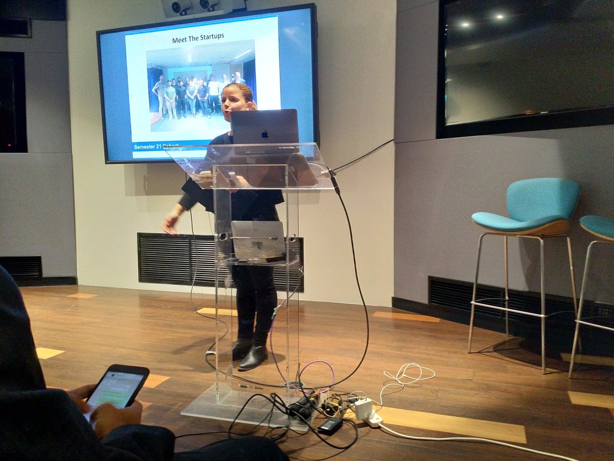 And we are off! @katielewis66 introducing the #Accelerator Academy 21st cohort of #startups seeking #seed #investment <a href="/IDEALondon/">IDEALondon</a>