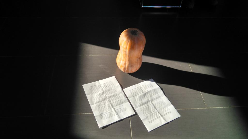 D-Recerca Precària tweet media