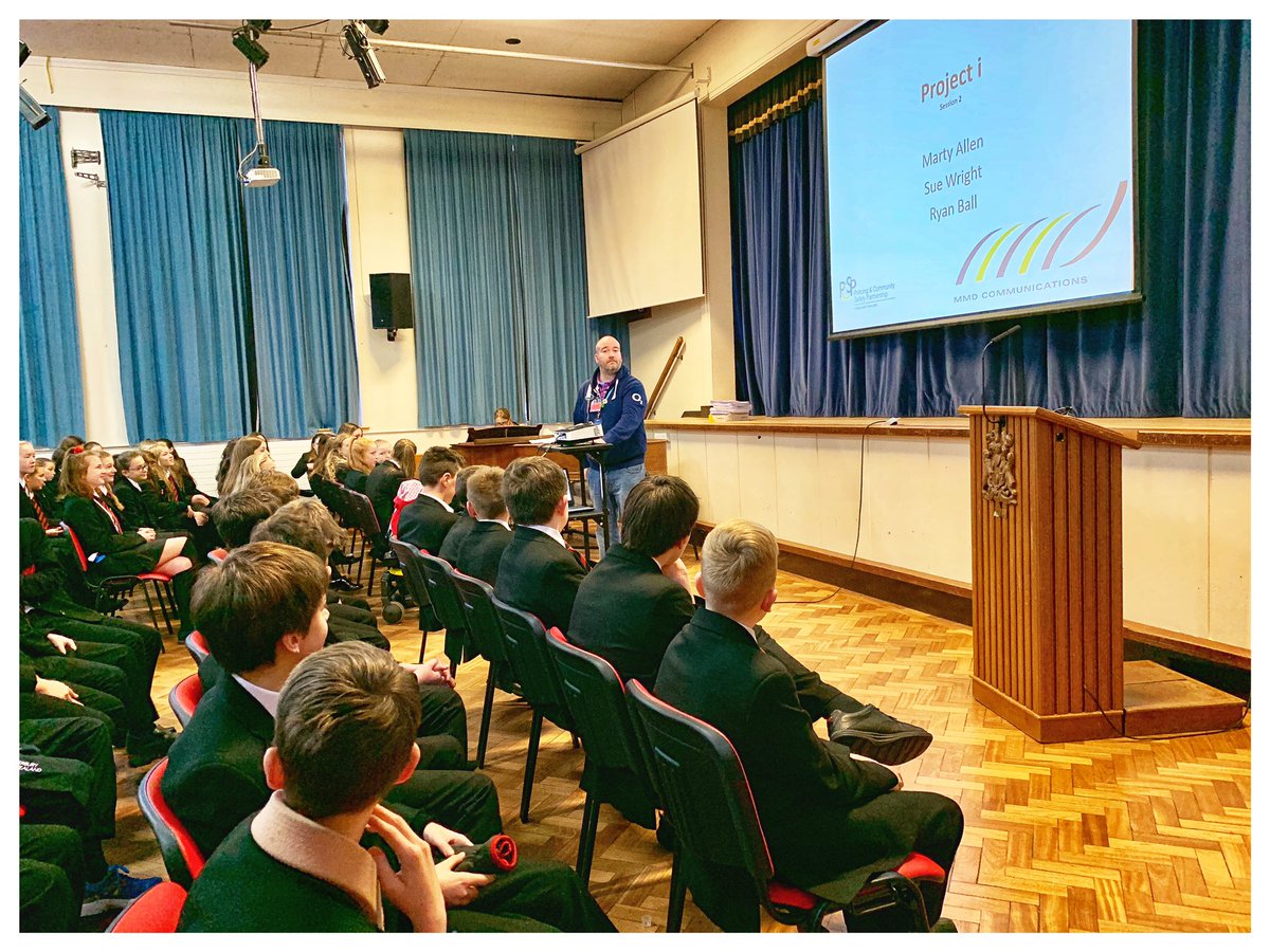 GuruMagherafelt's tweet image. Another fantastic Internet Safety talk with PSNI Magherafelt #O2 #Guru #O2Guru #MyO2 #Magherafelt #MeadowLaneShoppingCentre #MMDCommunications #GuruInTheCommunity #PSNIMagherafelt #InternetSafety