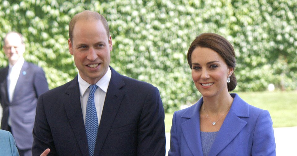 uniofleicester's tweet photo. Today’s the day! If you would like to see the Duke and Duchess, please make sure to be in place around Centenary Square on campus by 2.30pm. #RoyalVisit 👑 https://t.co/MpA8ECLmcu