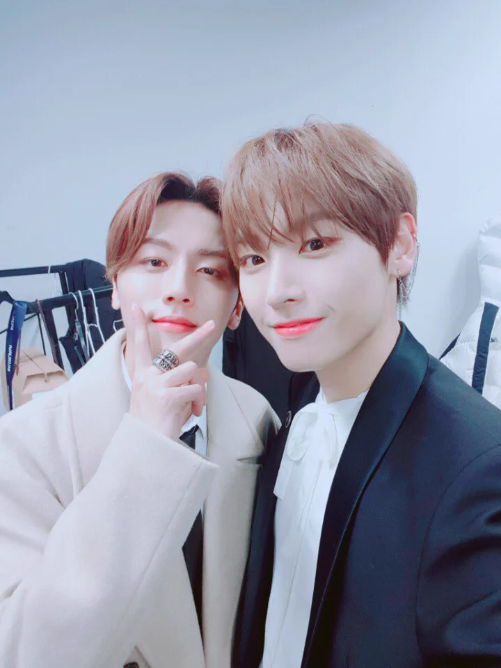 SF9 インソン ツーショット SF9official on X: 