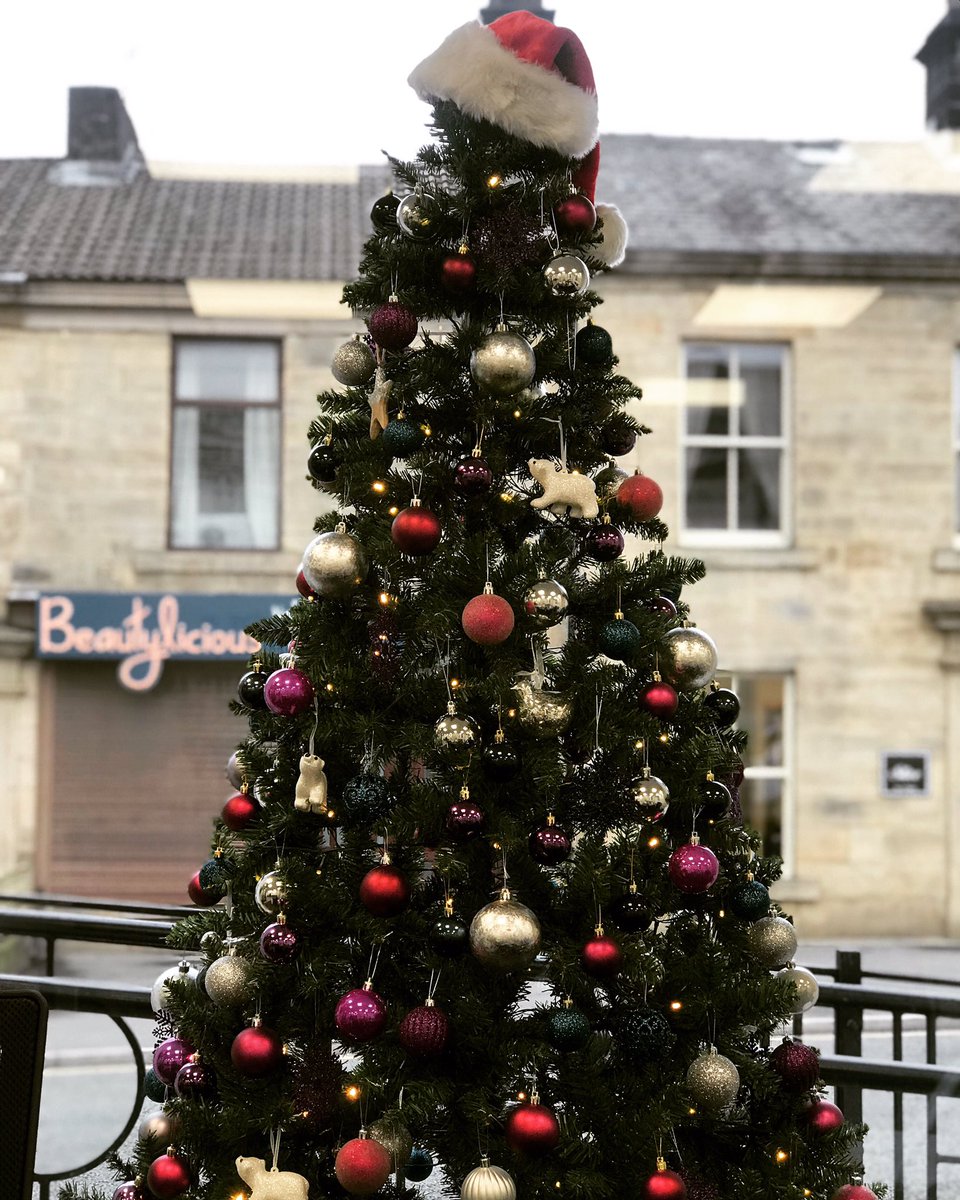 We’ve done it! The #ChristmasTree is up! It’s time to get festive here at WORK #darwen #businessgrowth #hotdesk #meetingroomhire #Christmas #ChristmasIsComing